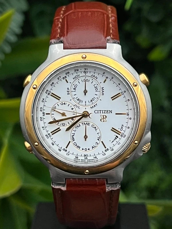 Vintage Citizen Prominence Calendar Chronograph (est 1990)